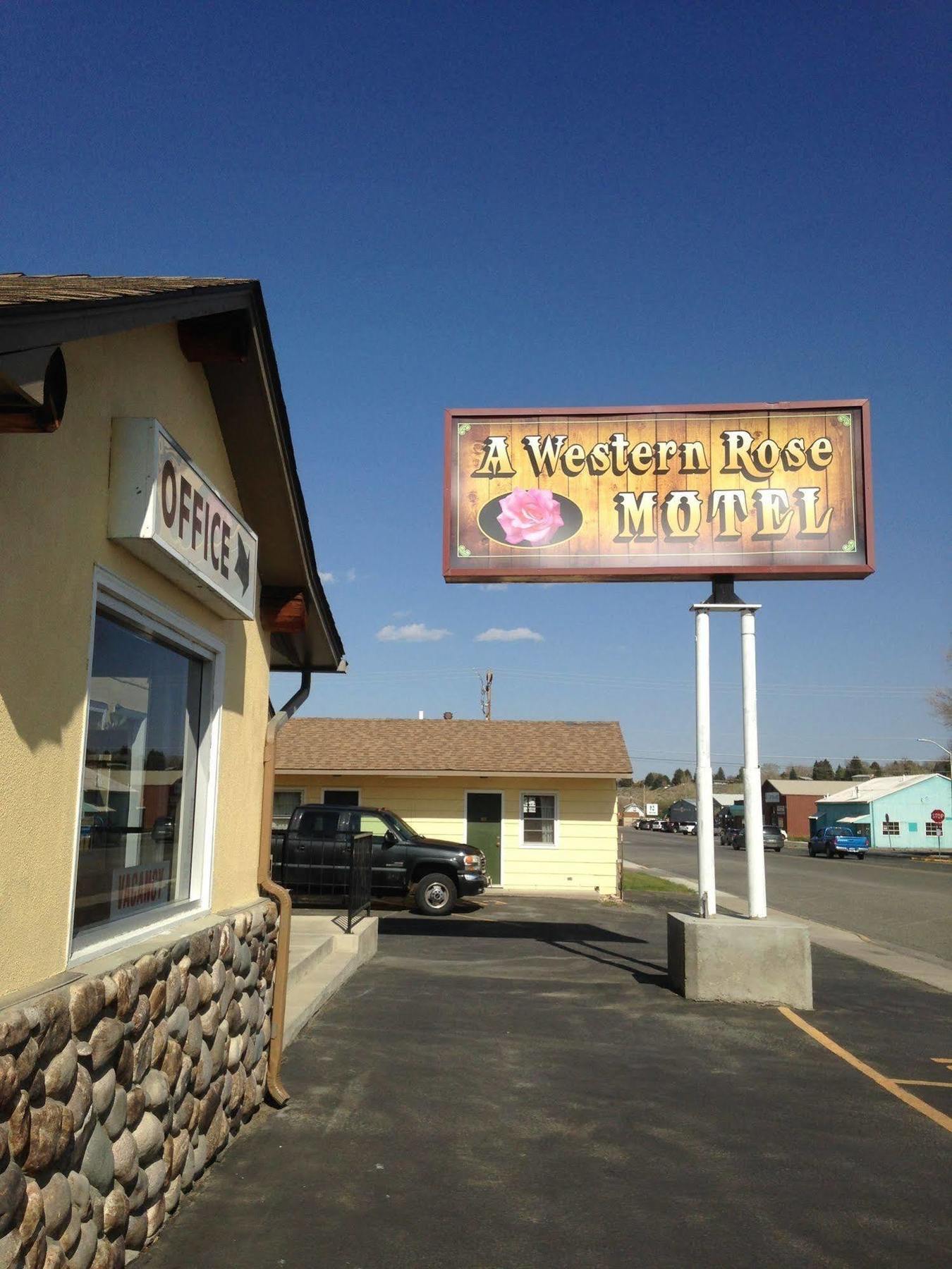 A Western Rose Cody Extérieur photo